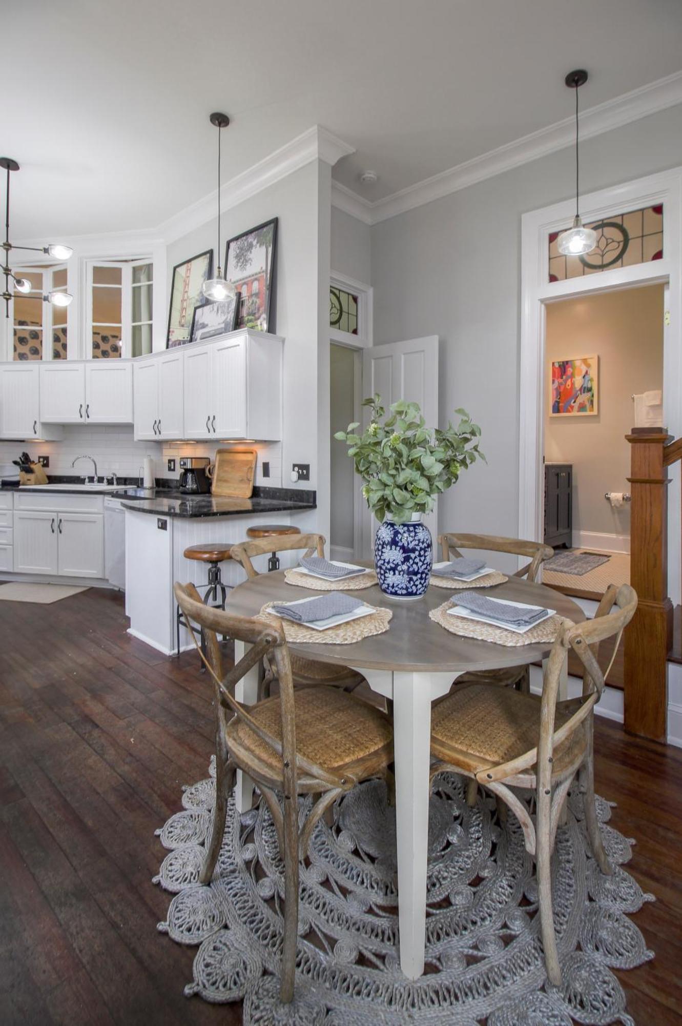 Walk To It All In Downtown, Double King Beds Savannah Exterior foto